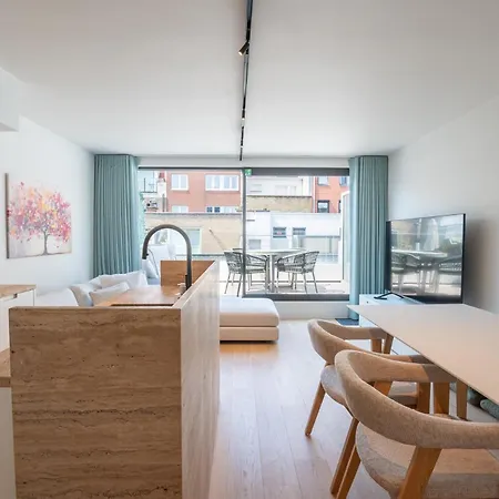 Coastal Family Retreat In L Modern 2br For 4 Διαμέρισμα *